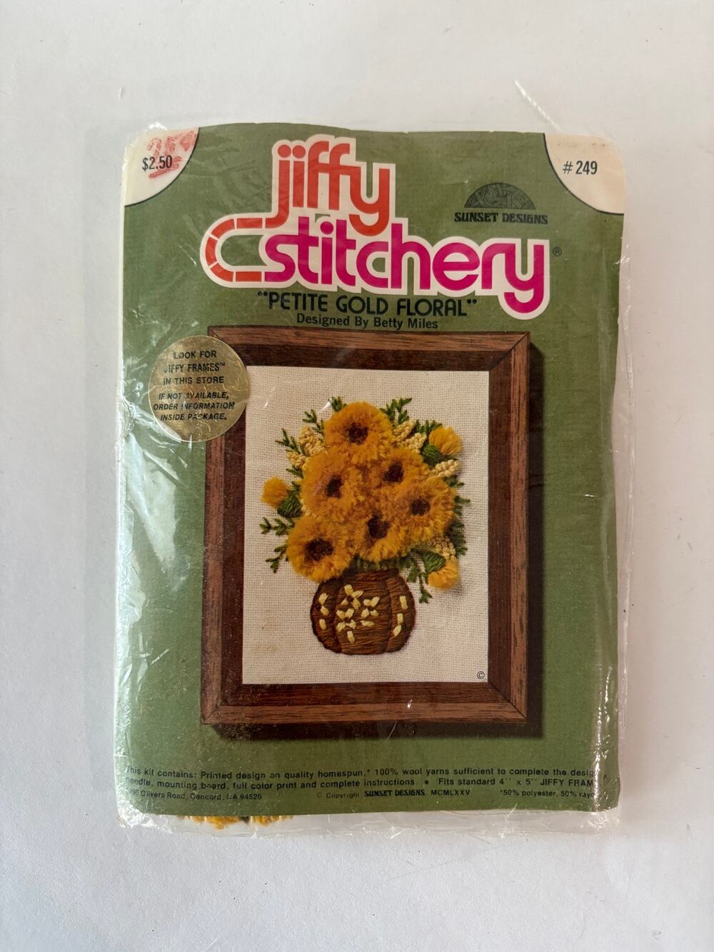 Vintage 1975 Sunset Designs Jiffy Stitchery #249 Petite Gold Floral Kit Crewel